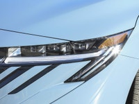 Engine: 2.0 L DOHC 16 Valve 4-cylinder L/100Km City: 7.9 L/100Km Hwy: 6.1 Safety Equipment Electroni... (image 9)