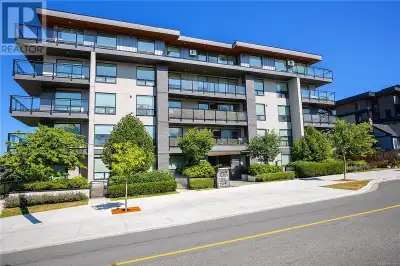 The Outlook buiilding is one of downtown Nanaimo’s most convenient and well-situated condo buildings...