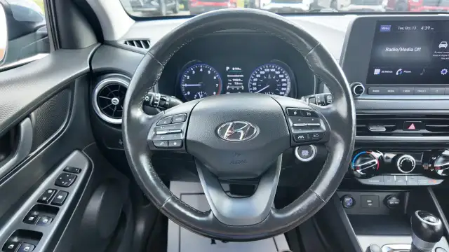 2022 Hyundai Kona 2.0L Preferred 1-Owner // AWD // Heated Sea... in Cars & Trucks in Barrie - Image 16