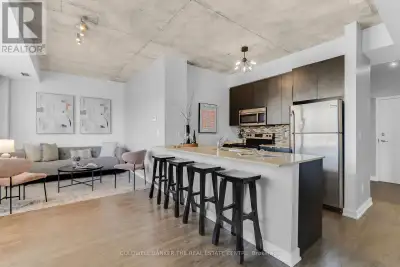 Welcome to stylish boutique living in the heart of vibrant King West. This beautiful 1 bedroom suite...
