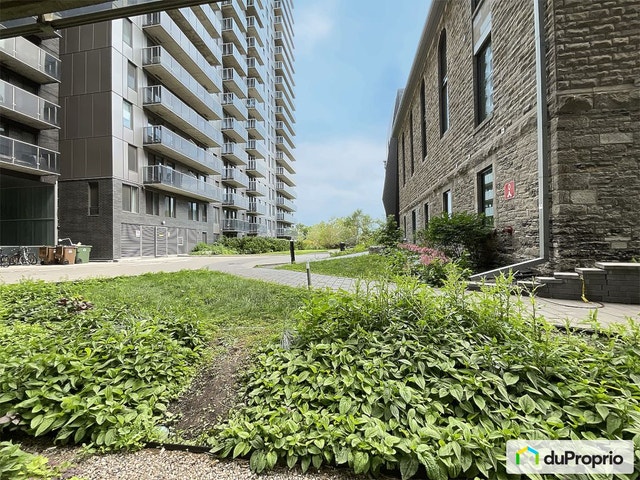 $430,000 - Condominium in Ville-Marie (downtown, old Mtl) — photo 2