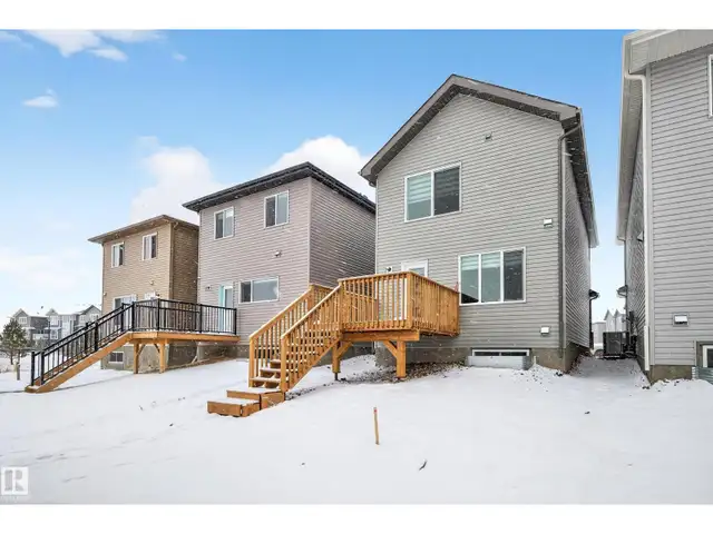 201 SUNLAND WY Sherwood Park, Alberta in Houses for Sale in Strathcona County - Image 41