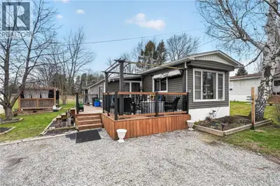 Quiet, year-round country living in Ellsworth Acres Mobile Home Community in Wainfleet. Whether you'...