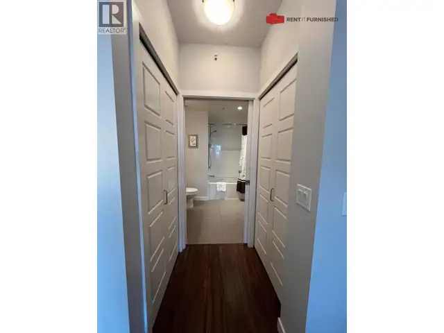 211 215 W 1ST STREET Vancouver, British Columbia in Long Term Rentals in Vancouver - Image 4