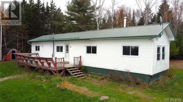 83 Back Road Oak Bay, New Brunswick in Houses for Sale in Saint John - Image 2