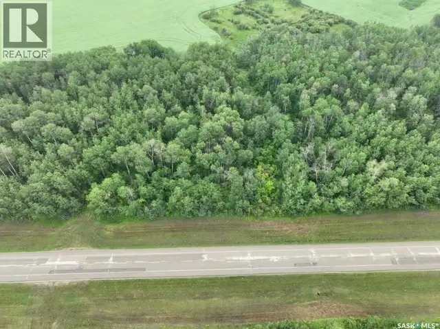 Kerlak Cabin retreat acres Hudson Bay Rm No. 394, Saskatchewan in Land for Sale in Nipawin - Image 6