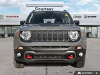 Clean Carfax | One Owner | Like NEW and ULTRA LOW MILEAGE! The 2022 Jeep Renegade Trailhawk in stunn... (image 8)