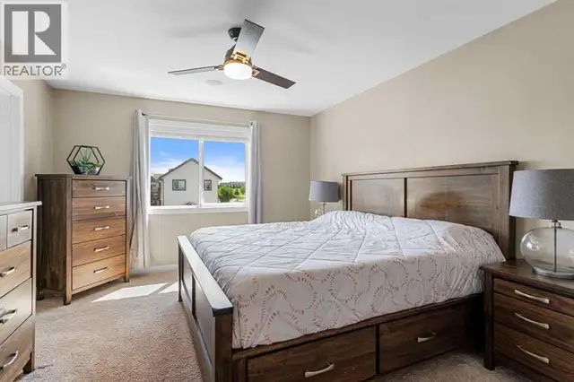 240 Copperpond Green SE Calgary, Alberta in Houses for Sale in Calgary - Image 19
