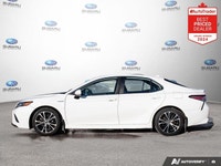 Recent Arrival! Wind Chill Pearl 2019 Toyota Camry Hybrid SE FWD CVT 2.5L I4 DOHC 16V APPLE CAR PLAY... (image 1)