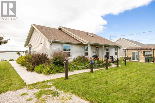 114 Shoreline Drive West Covehead, Prince Edward Island in Houses for Sale in Charlottetown - Image 3