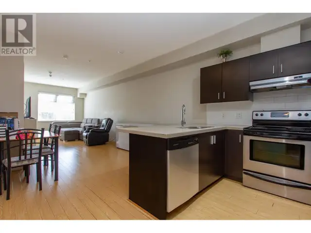 214 41105 TANTALUS ROAD Squamish, British Columbia in Condos for Sale in Sunshine Coast - Image 5