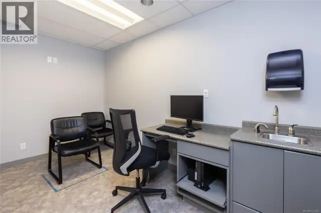 204 1650 Terminal Ave Nanaimo, British Columbia in Commercial & Office Space for Rent in Nanaimo - Image 16
