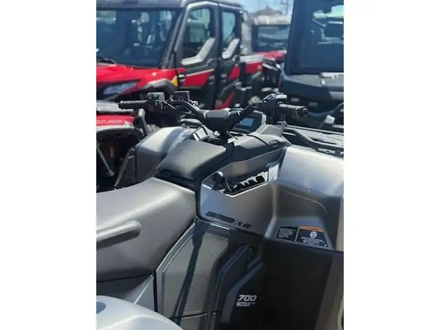 2026 Can-Am OUTLANDER MAX XT 700 in ATVs in New Glasgow - Image 6
