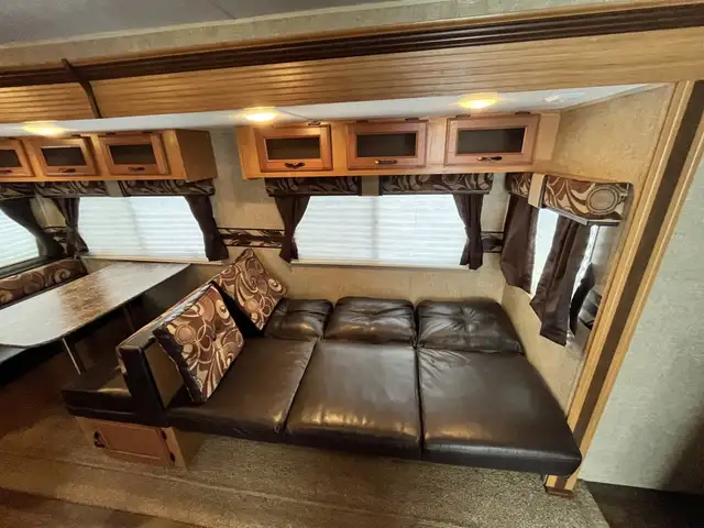 2015 KZ CONNECT SPREE 290IKS (FINANCING AVAILABLE) in Travel Trailers & Campers in Kelowna - Image 8