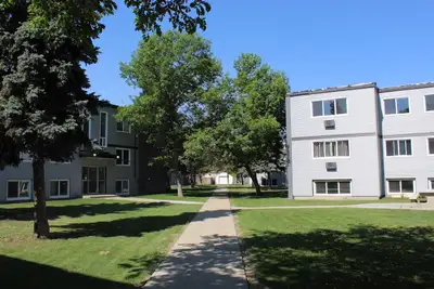 Mainstreet Park is professionally managed by Mainstreet Equity Only $499 Security Deposit! Move-In S...