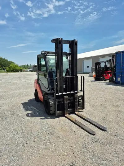 2015 Toyota 8FGU32 – 7000 lb. Pneumatic Forklift with Cab, View more