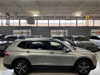 FEATURING : 4MOTION AWD, PANORAMIC ROOF, MULTI DRIVE MODES, REMOTE START, HIGHLY EQUIPPED! FINISHED... (image 2)