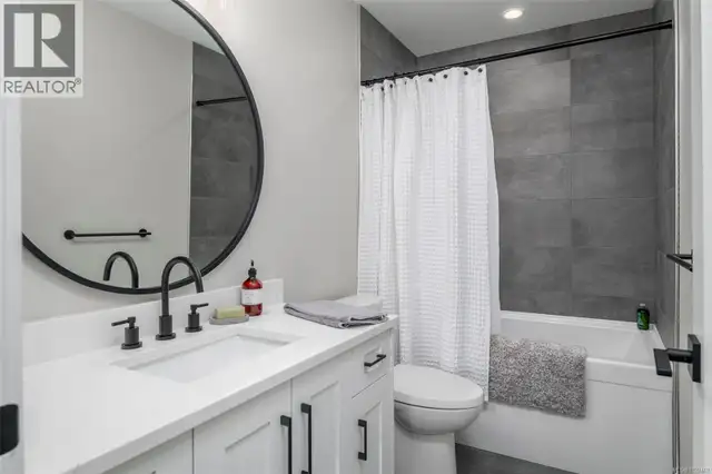10407 Marina Vista Dr Port Alberni, British Columbia in Condos for Sale in Port Alberni - Image 18