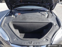 This vehicle is being sold AS IS/AS TRADED and is not represented as being in roadworthy condition,... (image 7)