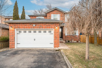 SOLD ... Charm & Conveniences in Erin Mills SW!