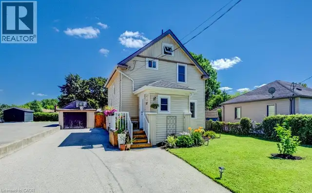 209 BELLEVIEW Avenue Kitchener, Ontario in Houses for Sale in Kitchener / Waterloo - Image 3