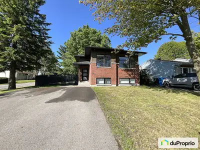 Découvrez ce charmant duplex moderne offrant une opportunité exceptionnelle pour les investisseurs o...