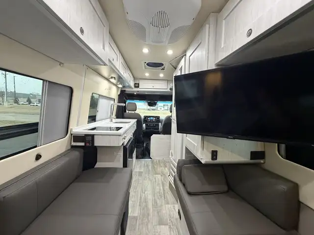 2023 Roadtrek SS Agile in RVs & Motorhomes in Windsor Region - Image 23