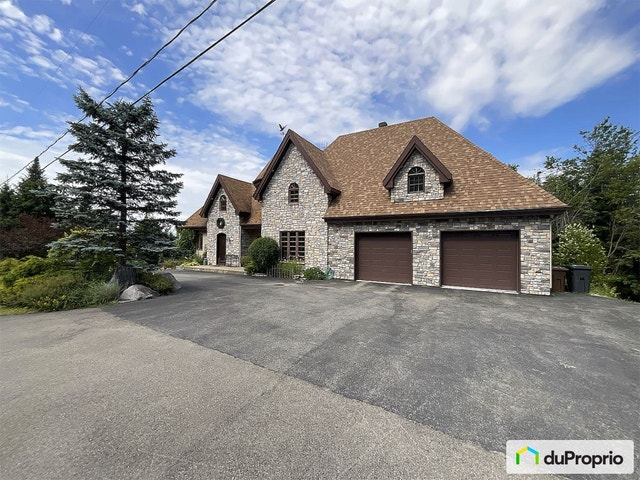 $965,000 - Split Level for sale in St-Sauveur — photo 3
