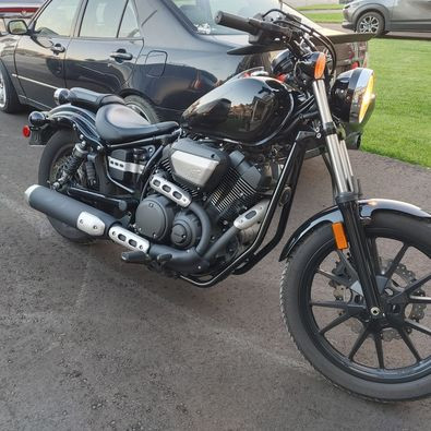 2014 Yamaha Bolt - 950CC - Low KM's in Street, Cruisers & Choppers in Barrie - Image 3