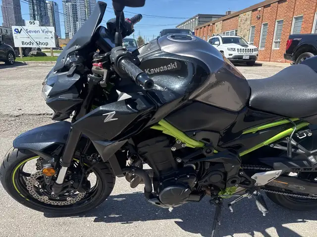 2020 Kawasaki Z900 ~ KAWASAKI Z900 ~ ABS ~ LOW KMS ~ NAKED SPORT in Street, Cruisers & Choppers in City of Toronto - Image 19
