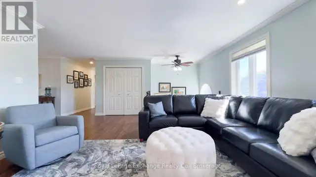 723 GOLDIE CRESCENT Kincardine, Ontario in Houses for Sale in Owen Sound - Image 11