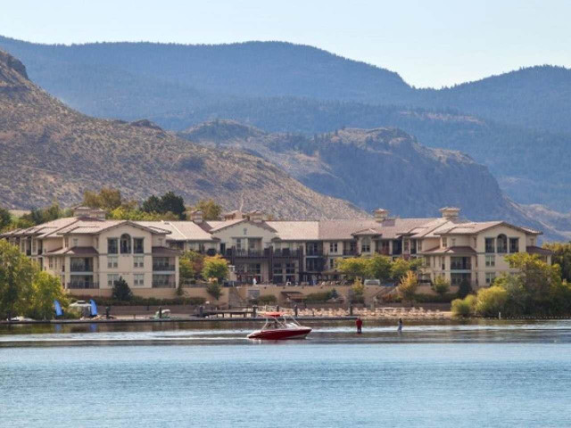 4200 LAKESHORE Drive Unit# 332 Osoyoos, British Columbia in Houses for Sale in Penticton - Image 3