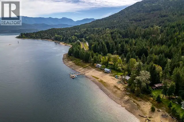 8275 East Procter Road Procter, British Columbia in Land for Sale in Nelson - Image 29