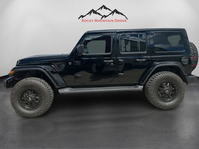 2025 JEEP WRANGLER 4-DOOR SAHARA WITH LIFT/RIMS/TIRES in Cars & Trucks in Red Deer