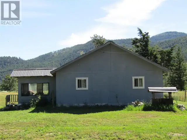 3260 Christian Valley Road Westbridge, British Columbia in Houses for Sale in Penticton - Image 39