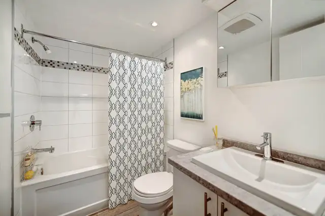 Hi-Rise 4 - 2 Bedroom Apartment for Rent in Long Term Rentals in City of Montréal - Image 7
