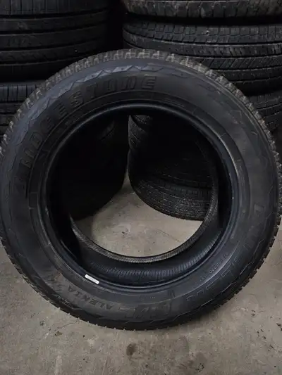 Great single Bridgestone Dueler H/L Alenza tire. 1 x 275/55/20 10/32nd tread remaining #3763
