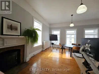 OFFICE SPACE FOR RENT ENTIRE 3RD FL. HERITAGE BUILDING 1704 sqft- All inclusive (heat, electricity,...