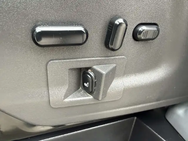 2019 Ford Transit Work ready. Certified.586915489367336966
