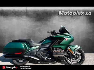 Motoplex St-Eustache GOLDWING BAGGER GL1800 GARANTIE PROLONGEE jusqu'a 4 ans disponible et plan d'en...