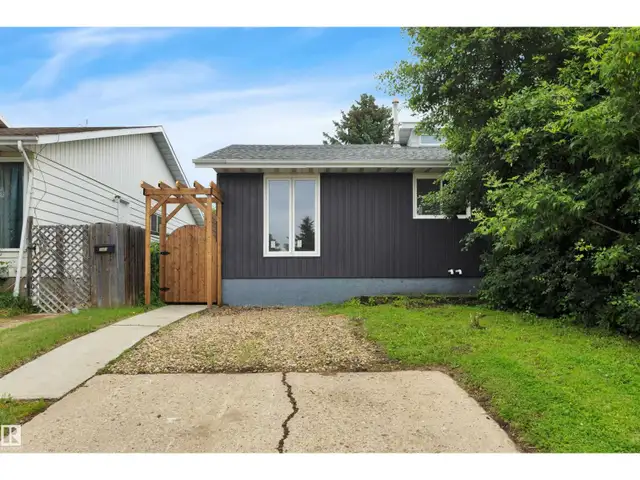 3607 53 street Wetaskiwin, Alberta in Houses for Sale in Edmonton - Image 4