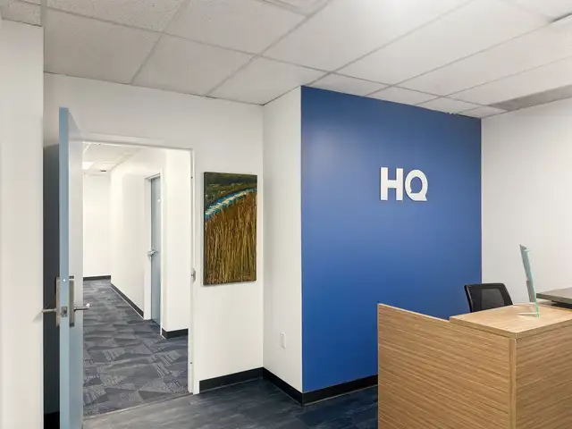 Rent a large office space for 50 persons in 11th Ave in Commercial & Office Space for Rent in Regina - Image 18