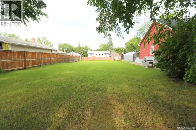 281 Second AVENUE N Yorkton, Saskatchewan in Land for Sale in Regina - Image 4