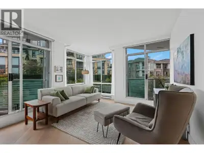 Stunning 1 BEDROOM, 1 BATHROOM, TURN-KEY contemporary home at the sought-after OLYMPIC! This beautif...