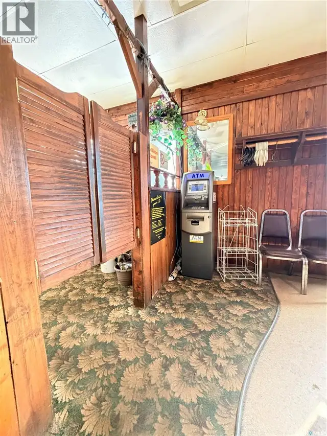 305 1st AVENUE W Assiniboia, Saskatchewan in Commercial & Office Space for Sale in Moose Jaw - Image 6