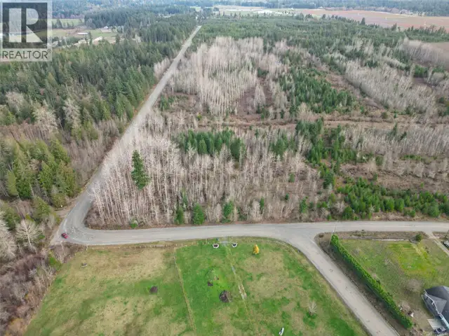 850 KAPLAR Rd Qualicum Beach, British Columbia in Land for Sale in Parksville / Qualicum Beach - Image 5