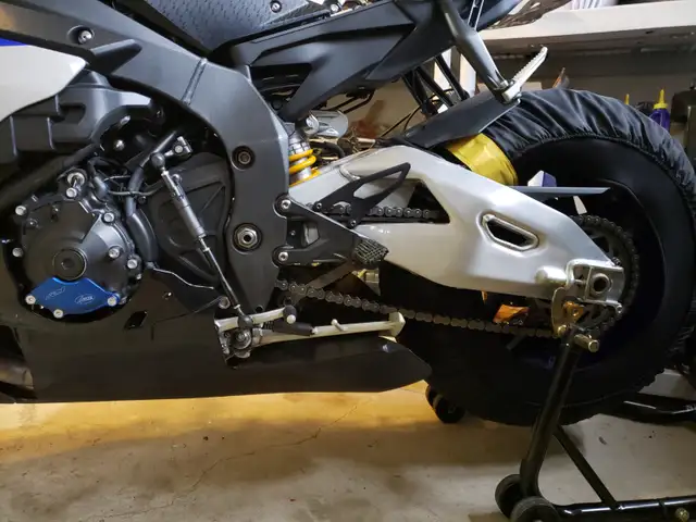 Yamaha YZF-R1M | PURE PERFORMANCE ⏱️ in Sport Bikes in Oakville / Halton Region - Image 5