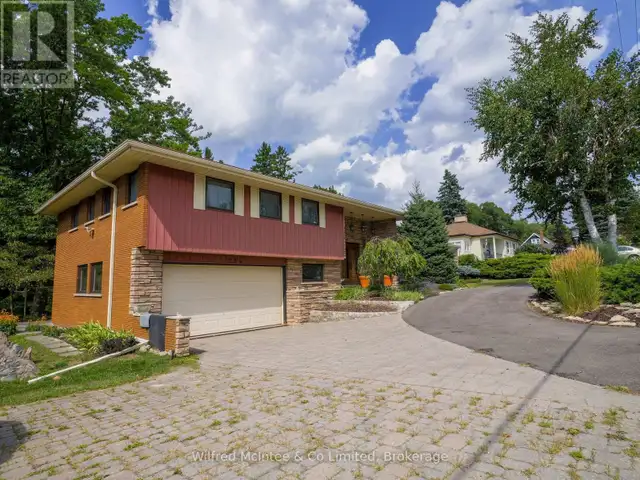 294 2ND STREET Hanover, Ontario in Houses for Sale in Owen Sound - Image 3