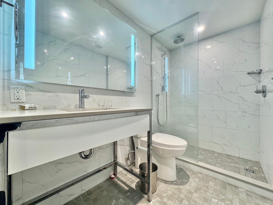 Studios all included for rent in Downtown MTL - Metro Atwater 5