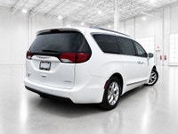 COME SEE WHY ''NOBODY BEATS A DEAL FROM PEEL!'' Your Source for ALL make and models used cars and tr... (image 4)